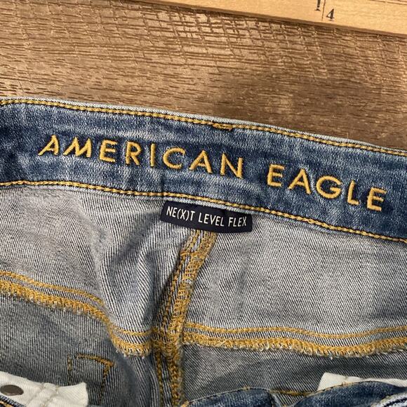 American Eagle Men's Next Level Flex Patched Distressed Skinny Jean Size 32x34 - Picture 6 of 9